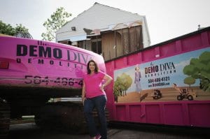 Simone with hot pink Demo Diva equipment