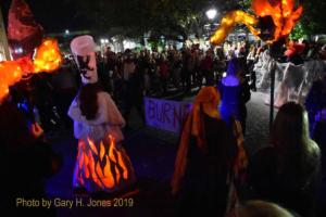 2019 01 06 20-32-07 D72 2835 NOLA Joan of Arc parade (ghj)